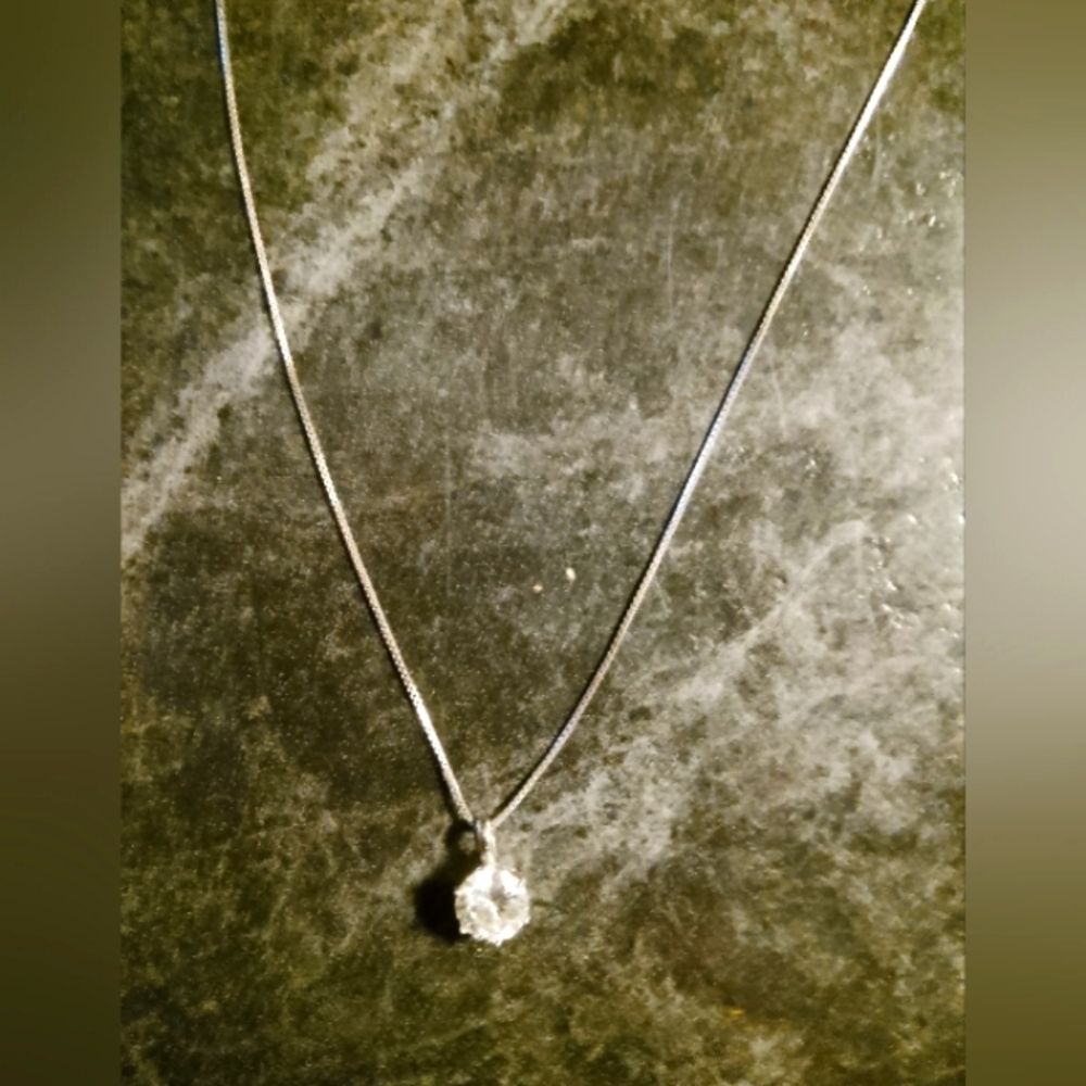 Elegant Silver Necklace with Moissanite Diamond Pendant